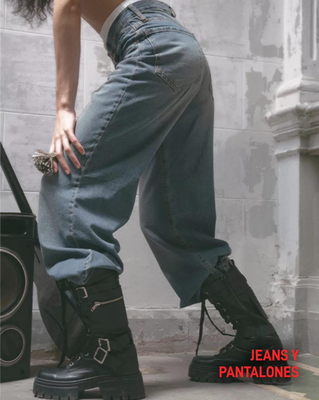 JEANS Y PANTALONES